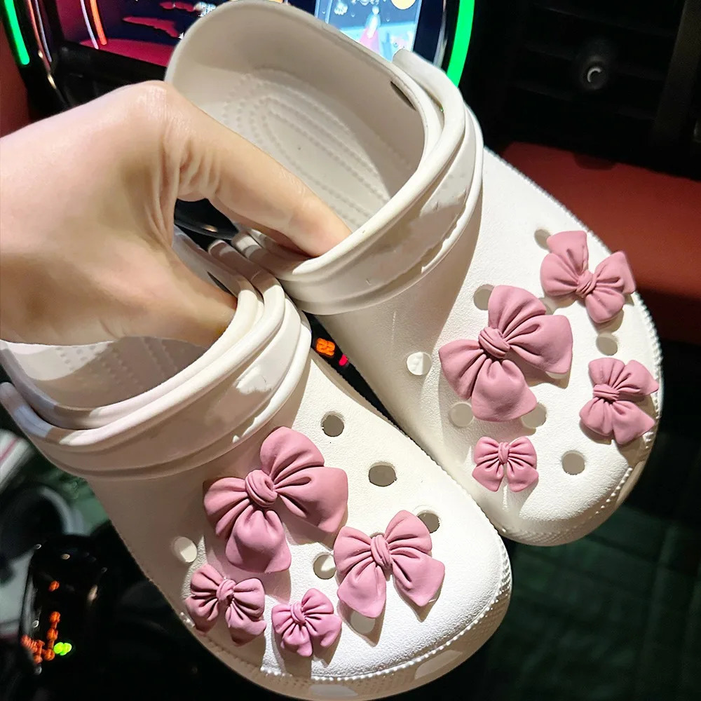Cartoon bow hole shoe talisman decoration cute rubber purple tie shoe flower shoe buckle DIY 3D hole shoe accessories 250218
