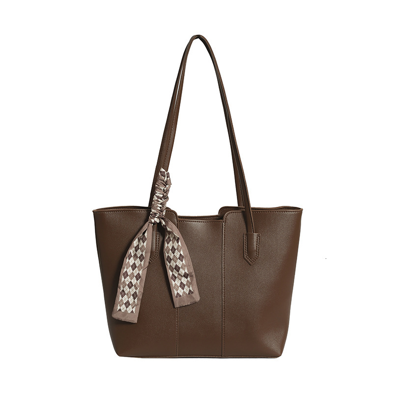 Large Capacity Fashionable High-end Texture Handbag 2025 New Multifunctional Commuting Shoulder Handbag