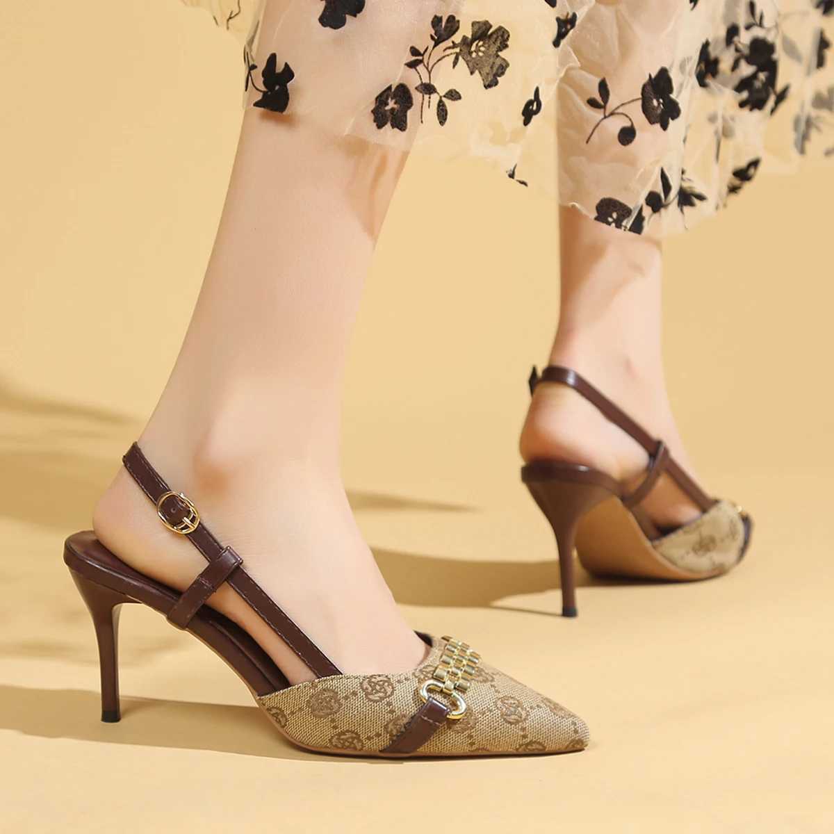2025 Womens Pointed Toe Slingback High H Spring Luxury Sexy Party Punk Gothic High H Womens Shoes Y250304