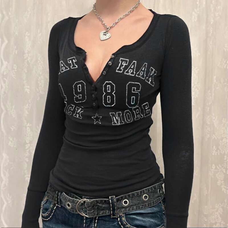 Women's Black T-shirt Autumn Letter Print Streetwear Long Sleeves Round Neck Moulding Top Sexy Button Casual Fashion Thin Women's T-Shirts