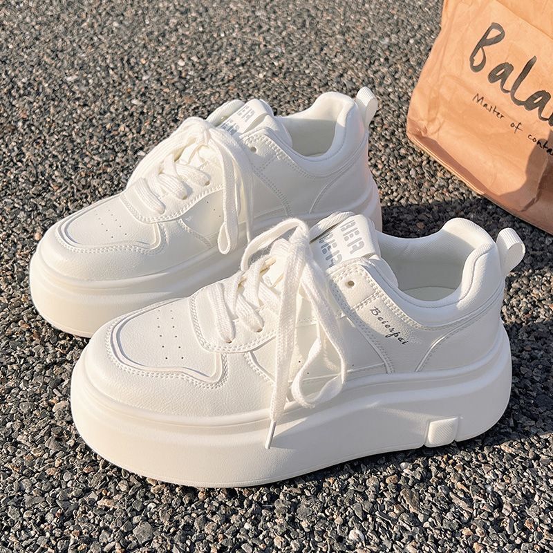 Sponge cake autumn height increase thick sole white 2025 new fashion board multifunctional sports and leisure shoes designer trendy sports shoes