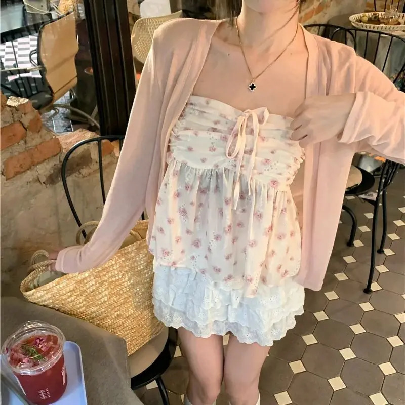Womens Lace Floral Vest Summer Top Pink front Pleated Spice Girl Pure desire Floral Suspenders Summer Inside Vest 250228