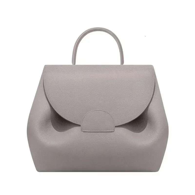 New Fashion Wing French Niche Tote Cyme Light Retro European And American Portable Shoulder Bucket Armpit Bag