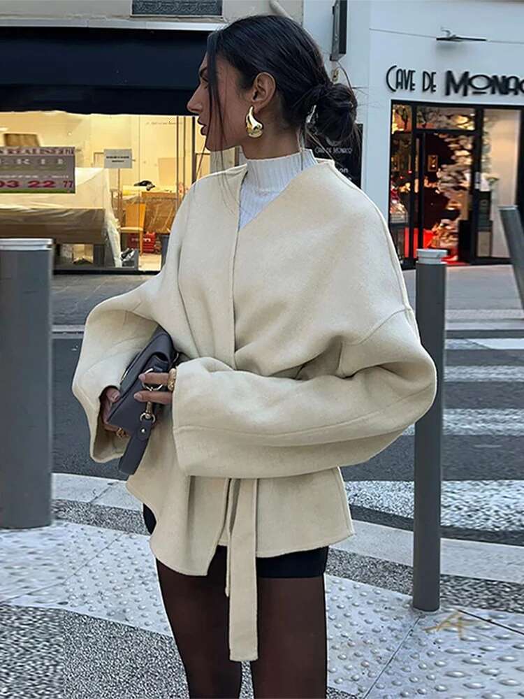 Elegant Woolen Long Sleeve Coat With Belt Women Loose Casual V-Neck Solid Short Overcoat Autumn Vintage Lady Thick Warm Outwear