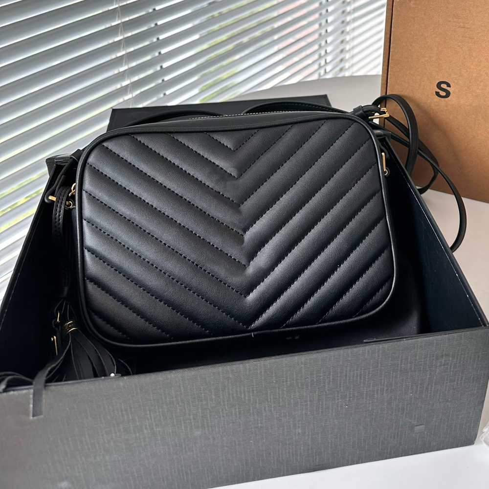 Designer bag Shoulder bag Luxury Crossbody Women Purses Handbag Wallet Camera bag Classic fashion brand Gold Black Silver Metal Chain Outdoor Tassels Travel bag