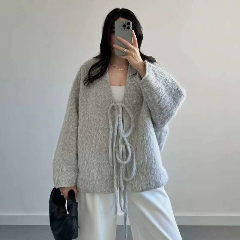 TRAF 2024 New Autumn Coat Chic Loose Warm Elegant Women's Jackets Street Fashion Young Holiday Comfort Jacket
