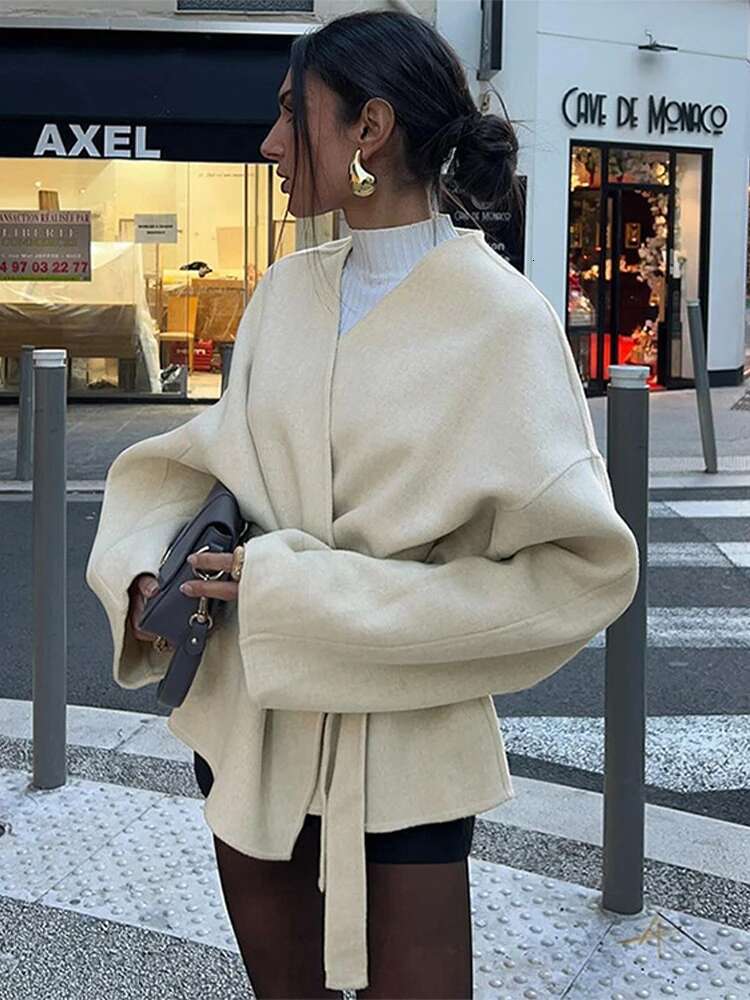 Elegant Woolen Long Sleeve Coat With Belt Women Loose Casual V-Neck Solid Short Overcoat Autumn Vintage Lady Thick Warm Outwear