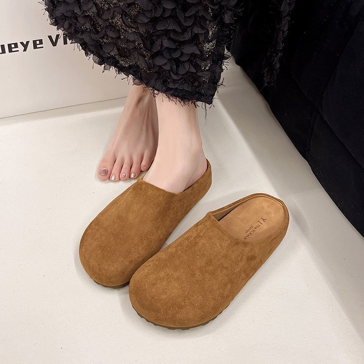 2025 Spring New Shoes with Thick Bottom Comfortable Matte Leather Casual Designer from South Korea, Women's Outdoor Slippers, Trendy Casual Sanda