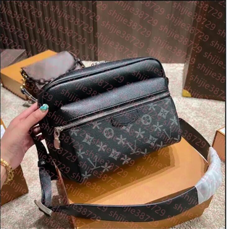 Mens Shoulder Bags PU leather Designers Messenger Bag Famous Trip Postman Classic Handbag Briefcase Crossbody Good quality Bags Black Flowers Crossbody Bag