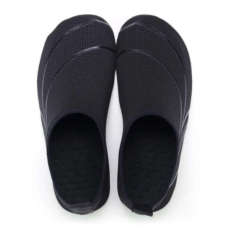 Quick-drying Men Aqua Summer Lightweight Women's Beach Soft Couple Water Shoes Flexible Casual Sneakers Anti-slip