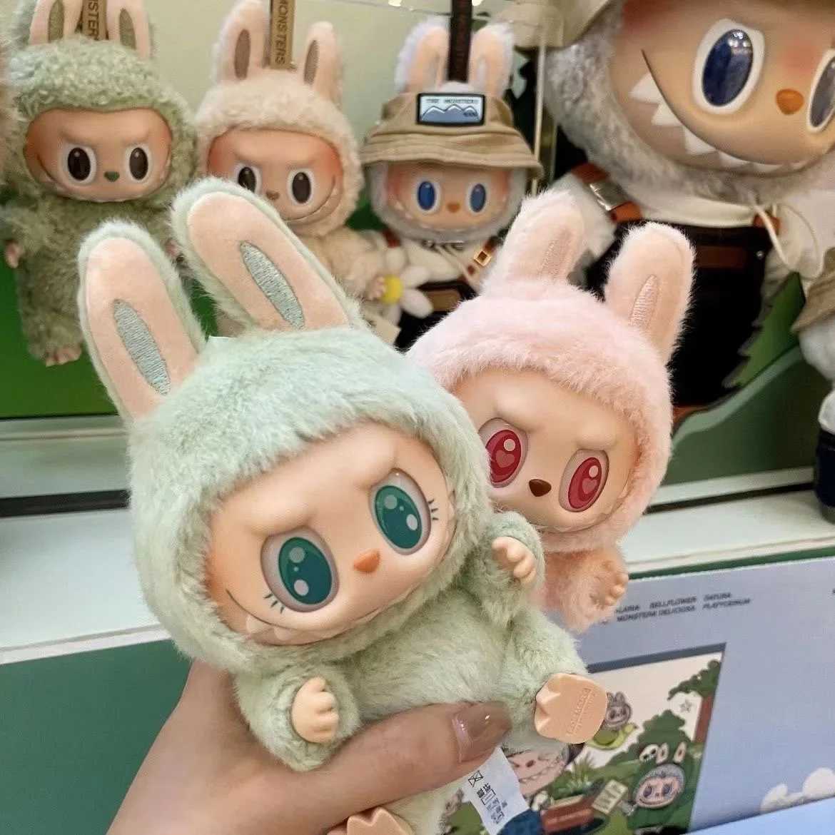 Labubu Monster Box Toy Heart Macaron Ii Vinyl Plush Doll Blind Box Model Pack Key Chain Gift Tabletop Decoration Childrens GiftT250305