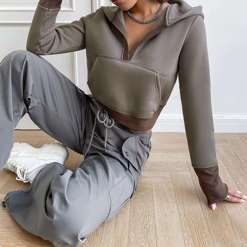 Custom Streetwear Plain Cropped Two Tone Pocket Crop Hoodie For Women's Sweatshirt