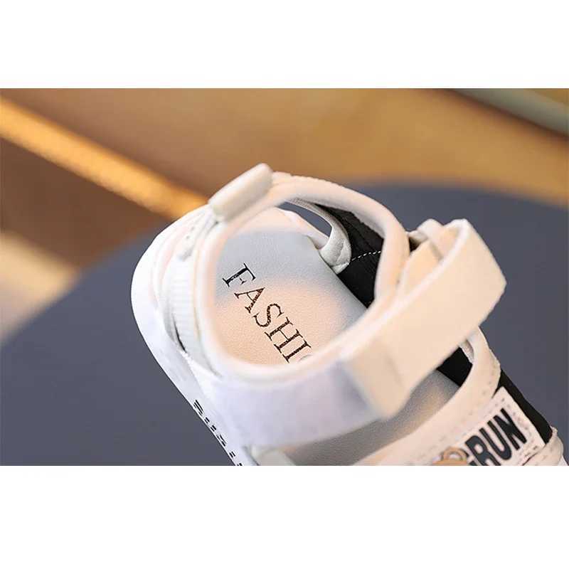 Kids 2024 Summer New Casual Sandal Sport Shoe Baby Shoe Boy Shoe Walking Shoe Comfortable Soft Sole Protect Toe Beach Shoes X250305
