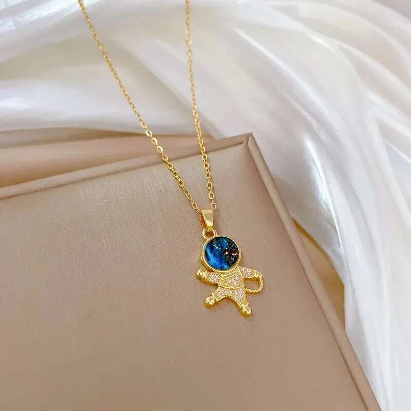 Light Titanium Steel Star Series Necklace for Women Gold Color Planet Moon Astronaut Pendant Necklaces Jewelry Gifts