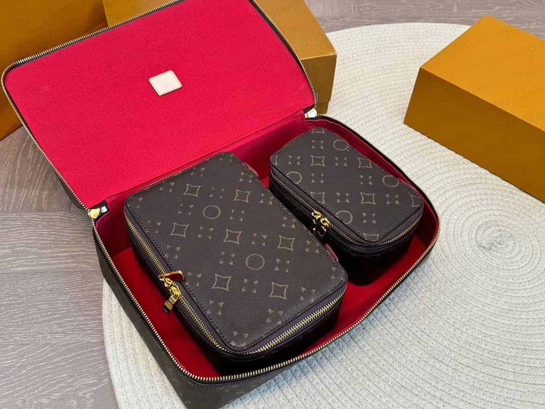 Classics Designer Makeup bag Brown luxury men's and women's matching storage bag storage Jewelry box Makeup box Travel bag Toiletry pouch Bag