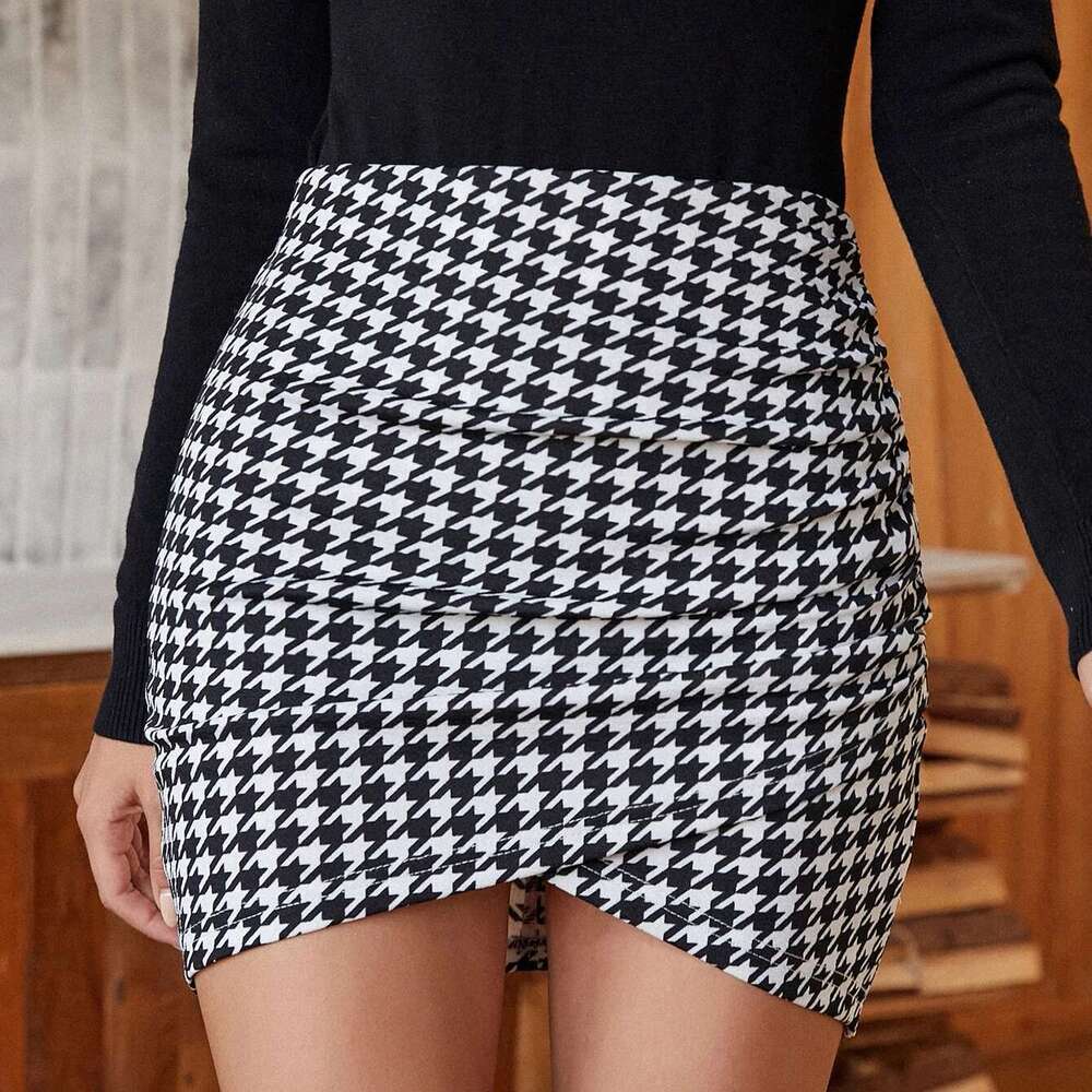 3 sexy slim plaid print Women's hip mini soft short A-e skirt