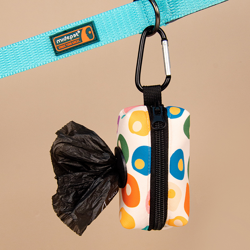 Portable Stylish Fashion Print Dog Poop Bag Holder With Leash Attachment Carrier Potty Bag Dispenser Pet Garbage Bag Dispenser