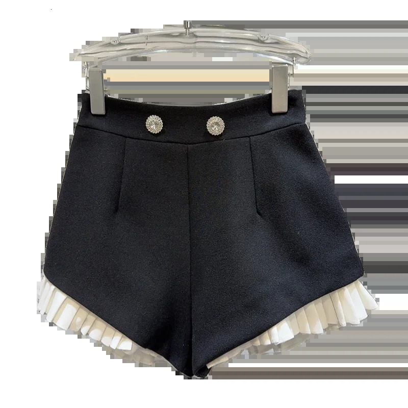Spring 2025 Diamond Buckle Folded Lace Charm Social Shorts 250304