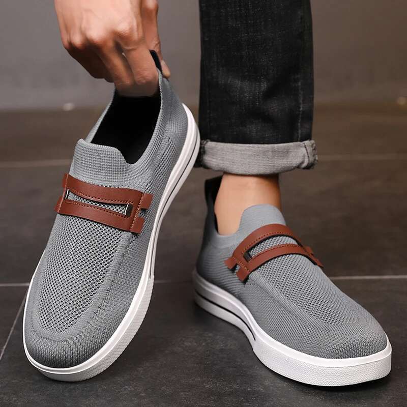 New Mesh Breathable Casual Outdoor EVA Soft-Soled Walking Lightweight Comfortable Men Sports Shoes