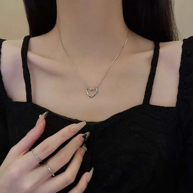 316L Stainless Steel Love Heart Pendant Necklace For Women Fashion Ladies Gold Color Clavicle Chain High Quality Jewelry Gifts