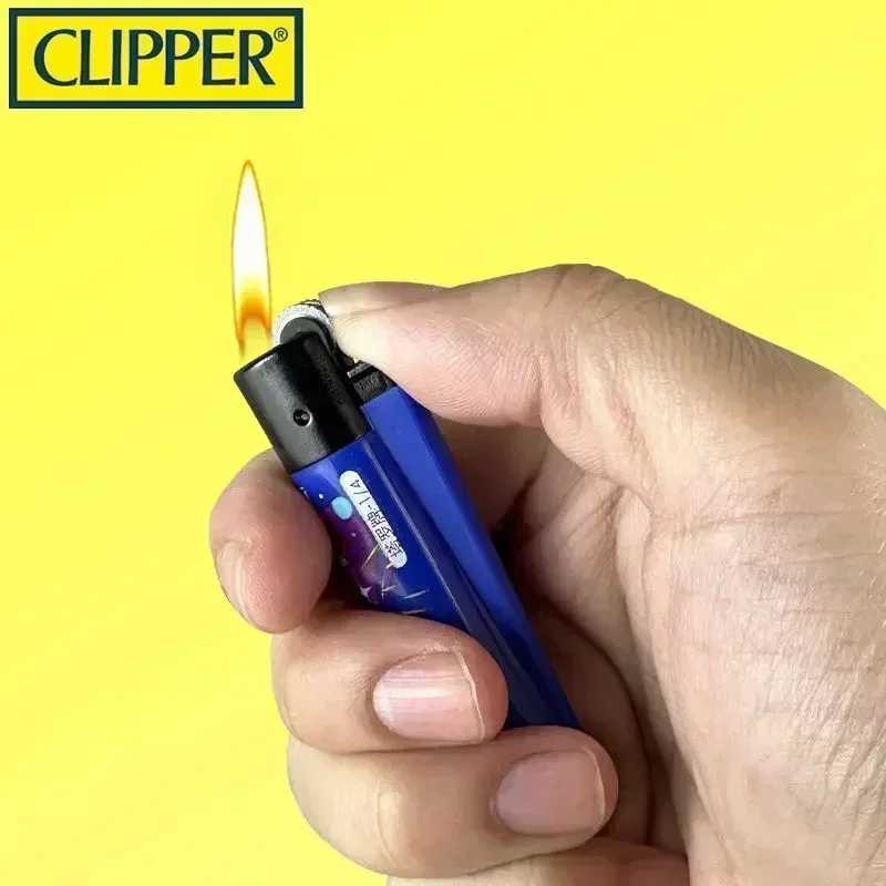 Clipper Lighter Grinding Wheel Mini LighterButane Flashlight Lighter (24pcs) Mens Small Tools Cool Gift Cigarette AccessoriesC250305