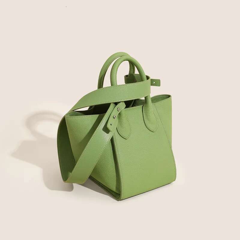 Women's Gift 2025 New Women's Crossbody Bucket Autumn And Winter Leather All-In-One Single Shoulder Carrying Basket Bag