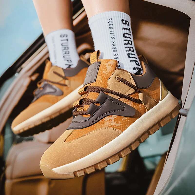 2025 Trendy Streetwear Casual Sneakers Summer Mesh Sports Men's Breathable Jogging Shoes Men Designer Flat Trainer