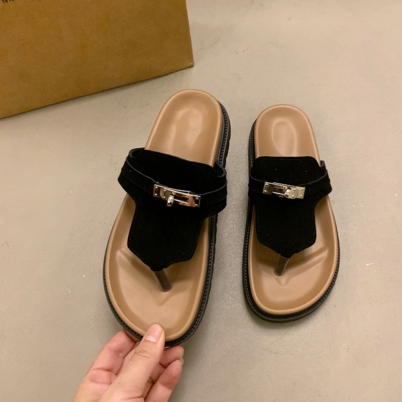 Free Shipping 2025 New slides designer Slippers for womans platform sandals fashion flip-p slipper outdoor Indoor holiday women shoes 35-40