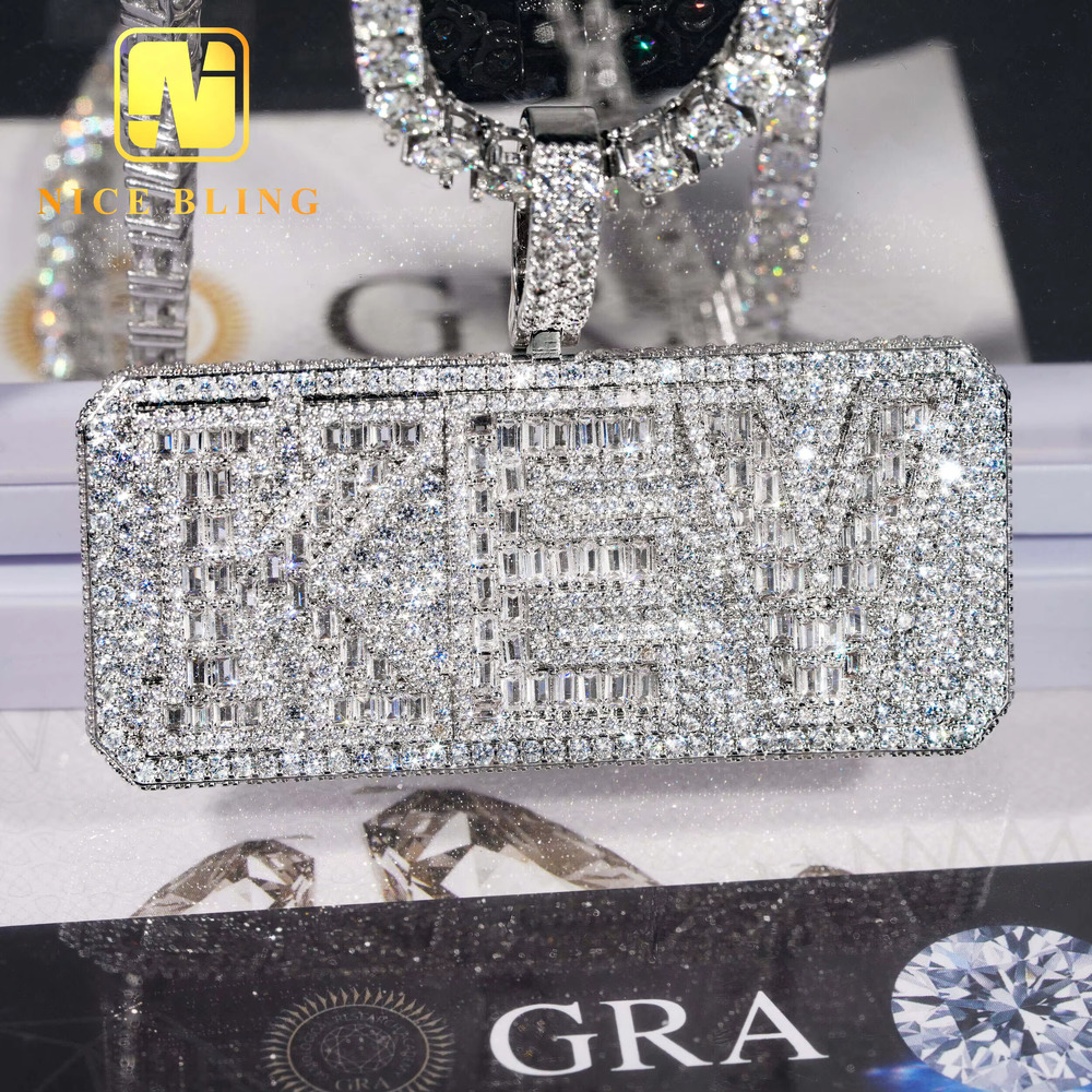Custom Made Pendants Iced Out Letter Baguette Dia Hip Hop Men Sterg Sier Moissanite Pendant