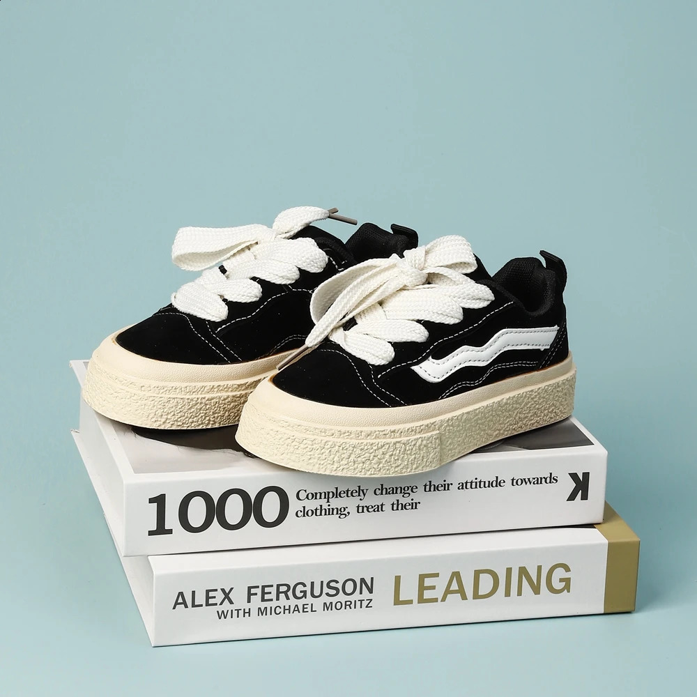 Boys And Girls Canvas Shoes Childrens School Performance Shoes Babys Children Biscuit Bottom Breathable Kids Shoes 250305