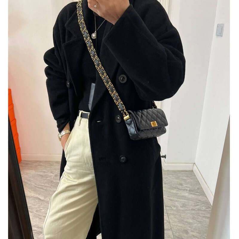 Niche High-End Diamond Grid Chain Crossbody Square For Women 2025 New Fragrant Style Leather Small Shoulder Bag