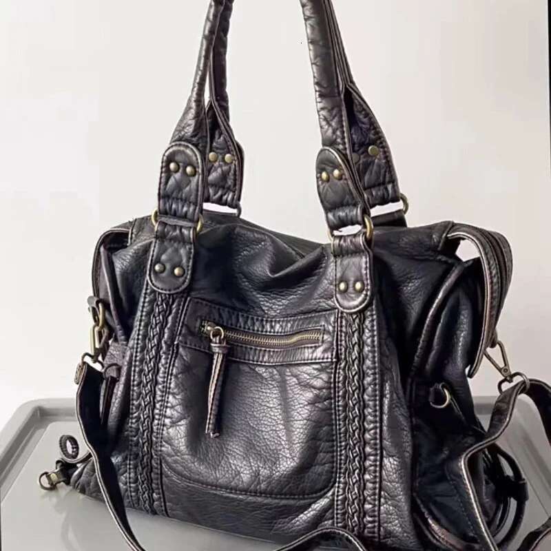 Designer Y2k Spicy Girl One Shoulder Crossbody Vintage Washed Leather Motorcycle Large Capacity Bag
