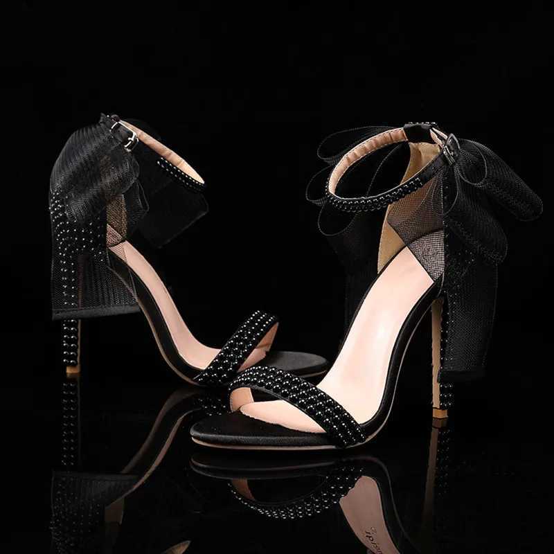 Summer New brand Fi Bowknot Beading Women Gladiator Sandals Luxury Pearls White thin High heels Wedding Bridal Party ShoesXJ2500305