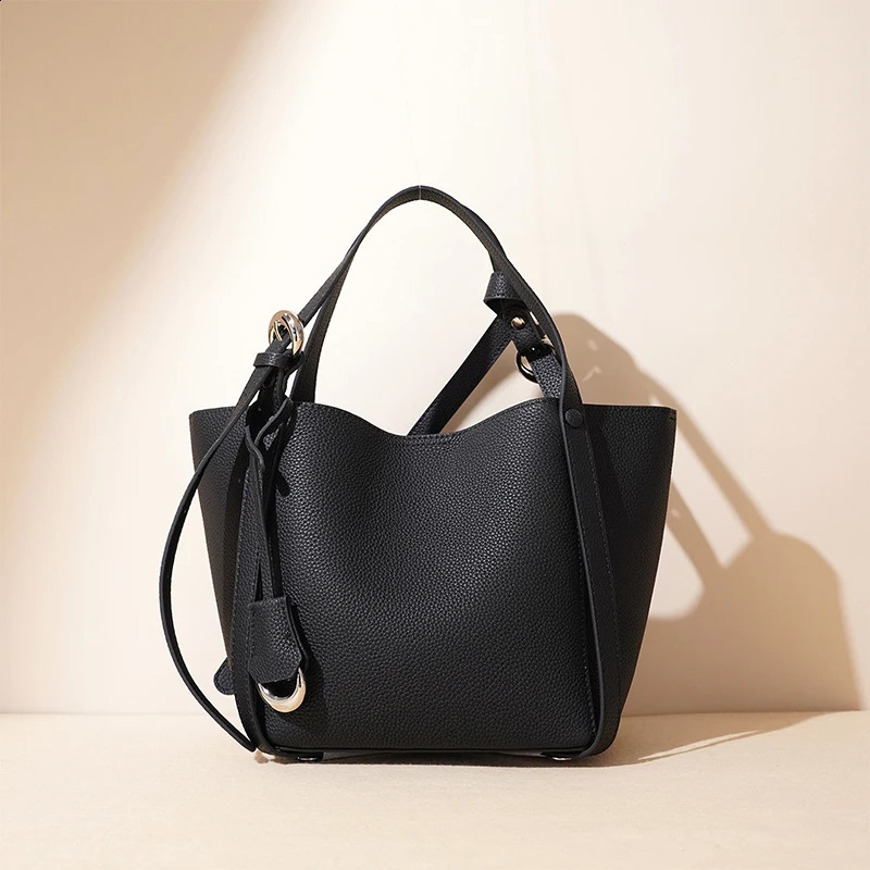 Spring Summer Genuine Leather Crossbody Shoulder BagCowhide Shopping Basket BagLarge Capacity Women Bucket Handbag 250304