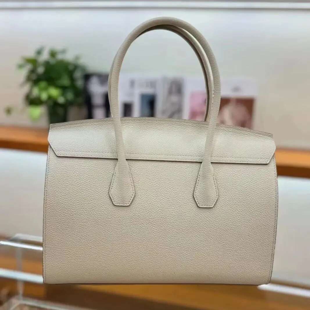 Genuine Leather Briefcase Fashion High-End Large Capacity Handbags Ladies Bag Workplace Business Commuting Cowhide Bags