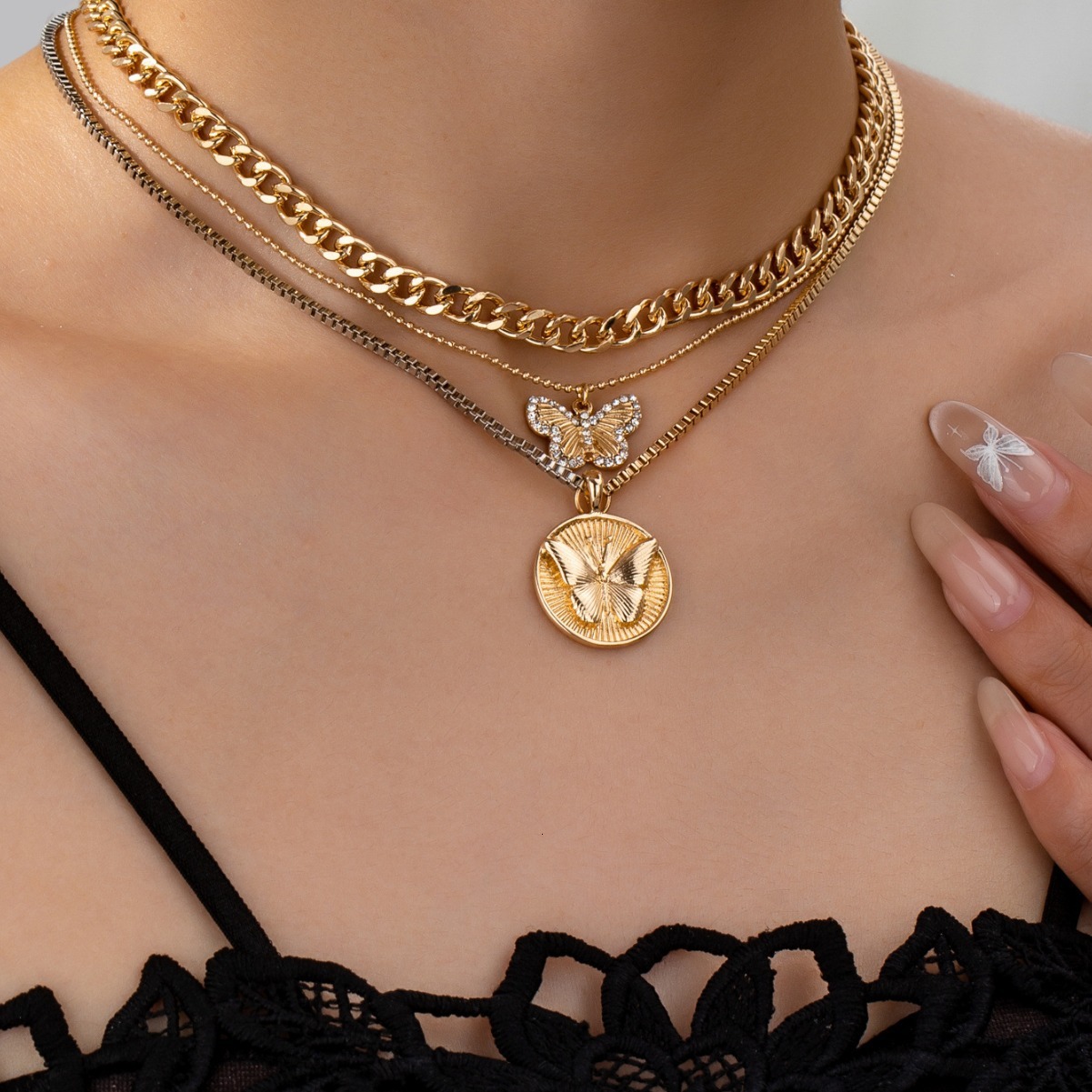 Necklace Original Design Fashion Multi-layer Clavicle Chain Retro Trend Personality Jewelry for Women