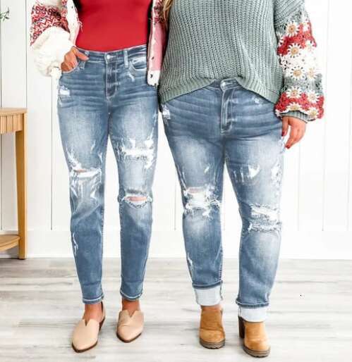 European American women's jeans with ripped waist, small leg hip-hop pants, 2025 new style, chic and elegant clothing