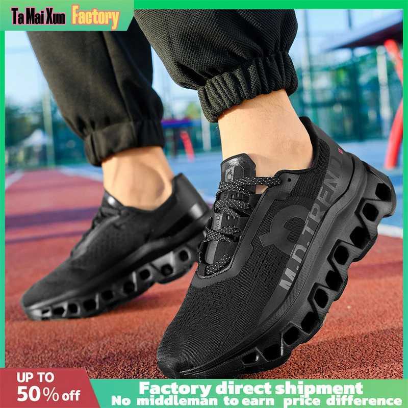Hollow Design Men Sports Shoes Outdoor Hiking Wearing it for a long time wont tire your feet Marathon Jogging Light Breathable Z250411