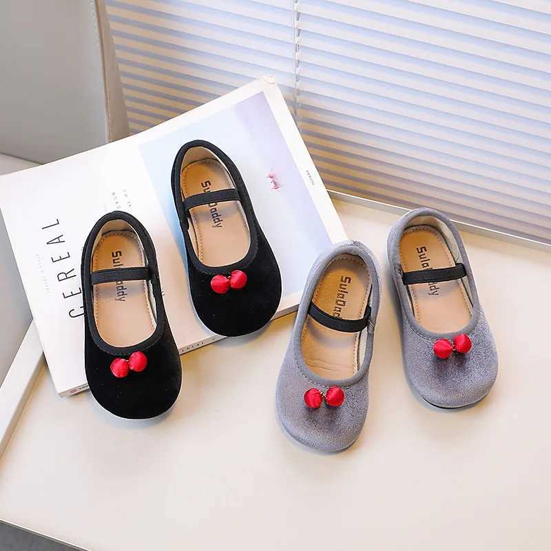 Baby Girl Shoes Cute Kids Shoes Cherry Mary Janes Velvet Casual Flats Children Footwear 2-6 Years Toddlers Infants First StepT250306