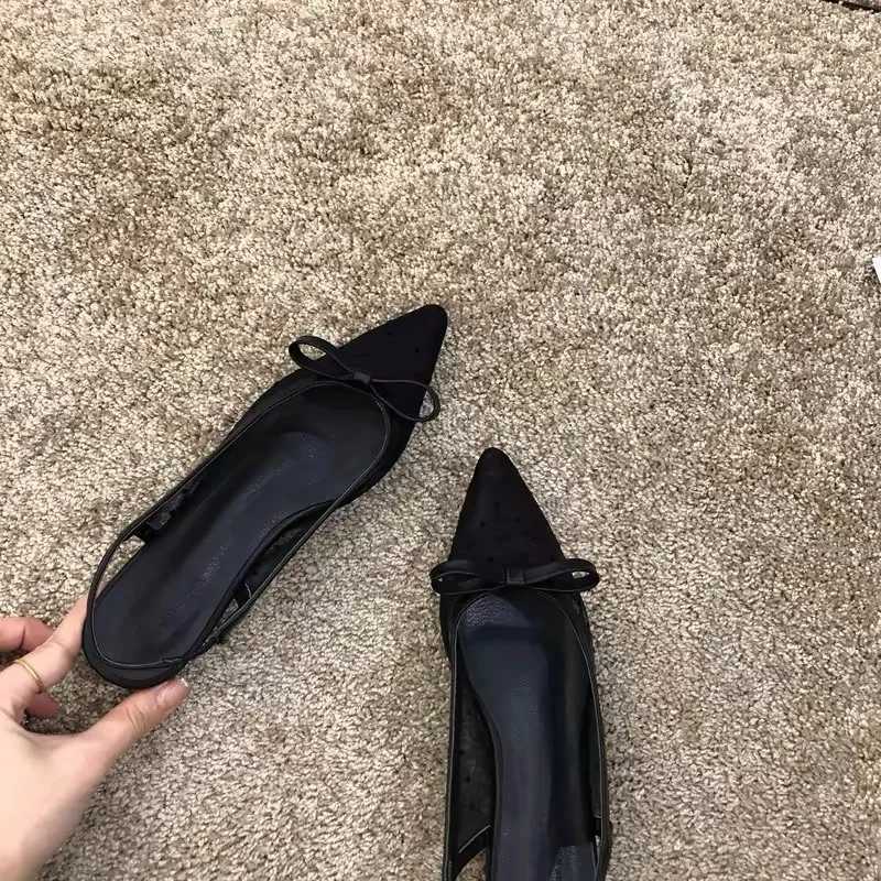 Womens 2025 New Polka Dot Chunky Heel Gracef Pointed Toe Shallow Mouth Slimming Baotou Bow Shoes Womens Sandals Y250306