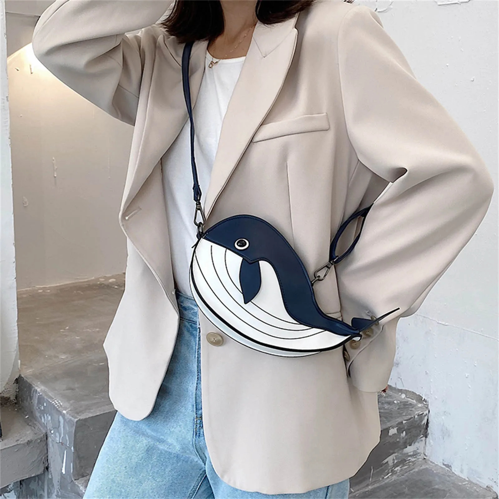 Ship from U.S. Cute Whale shaped Girl Messenger Bag Cartoon Fashion PU Leather Shoulder Bag Womens Shopping Party Ten Font Handbag 250305FBB