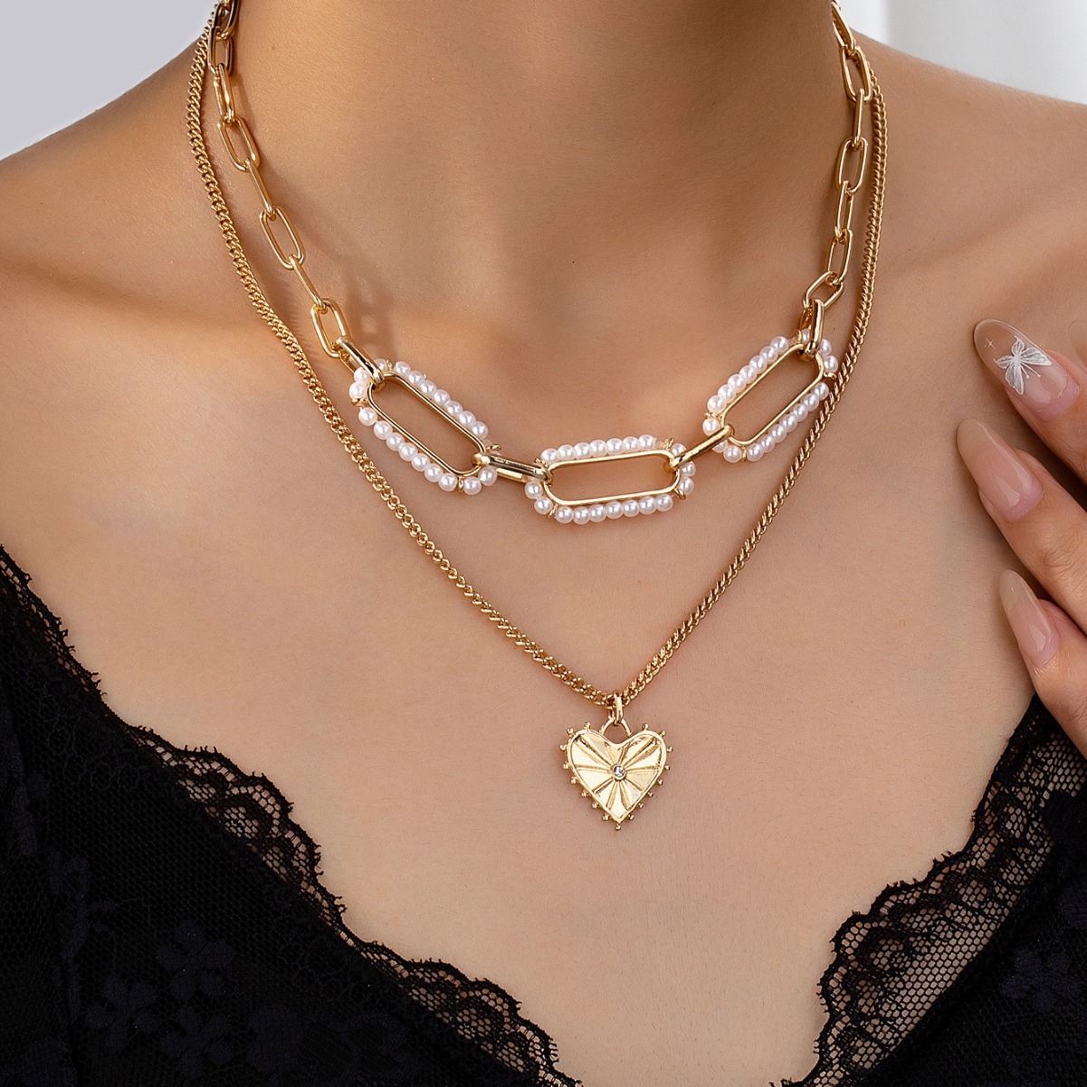 Ins Style Pearl Love Pendant Necklace Women's Fashion Trend Multi-layer Collarbone Chain Jewelry
