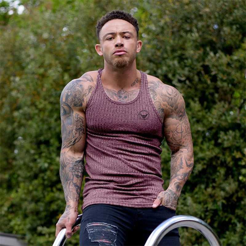 Running Sleeveless T Shirt Men Fitness Slim Fit Stringer Tank Top Male Sports Strips Fashion Singlet Summer Knitted Gym ClothingT250318