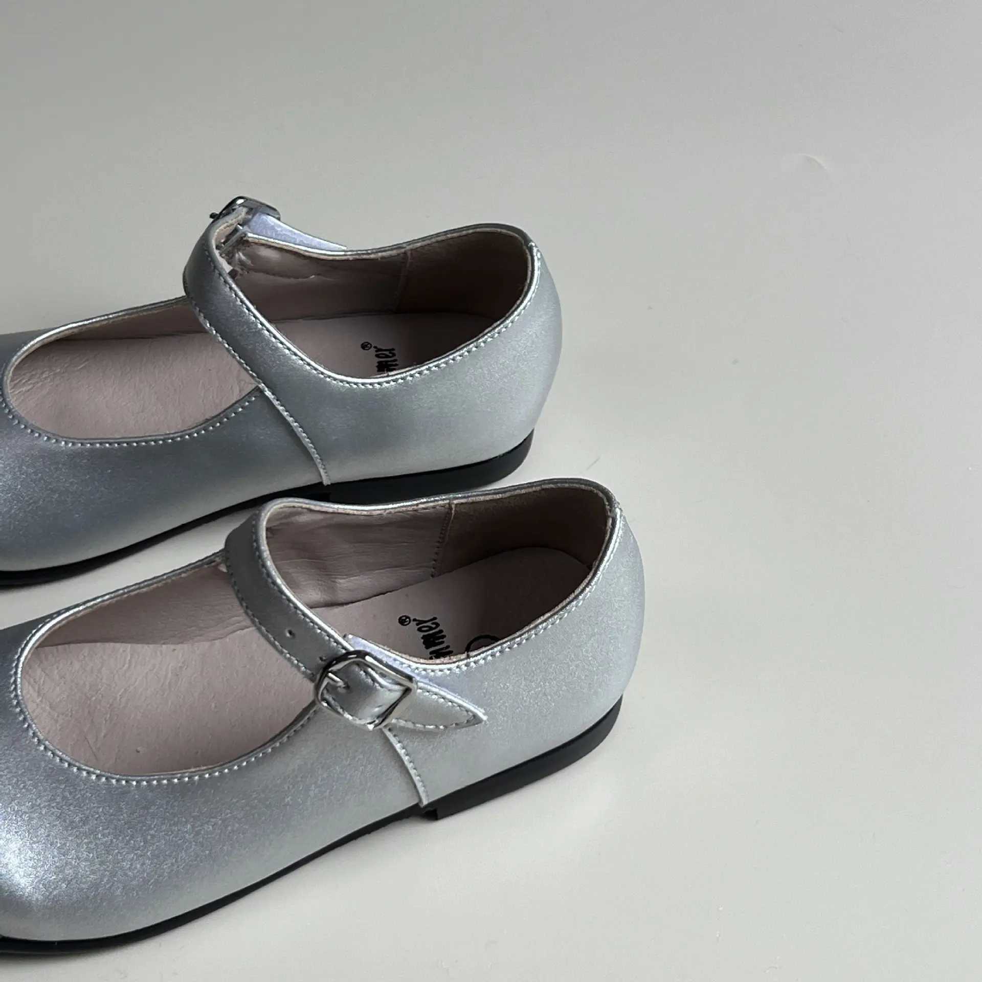 Genuine Leather Childrens Flats Fashion Mary Jane Girls Casual Shoes High Quality Cow Leather Mixed Colors Kids Dance ShoesT250306