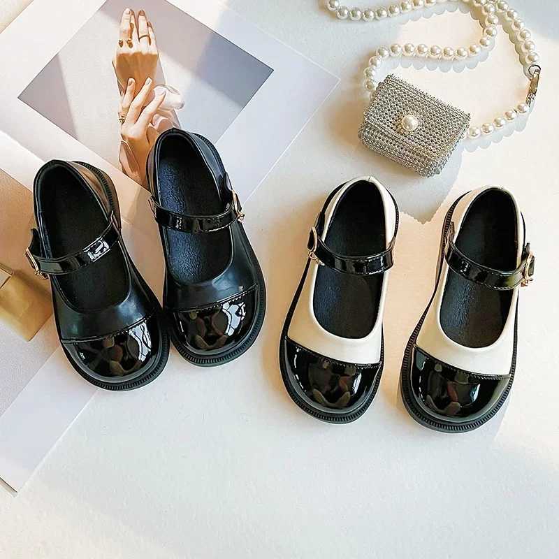 Children Leather Shoes Fashion Patent Leather Girls Flat Shoes Black White Vintage School 23-36 Toddler Kids Princess ShoesT250306