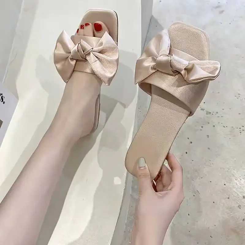 2024 Luxury Design Open Toe Slide Indoor Fi Casual Sandal Slide Portable Bow Flat Temperature Slide Y250306