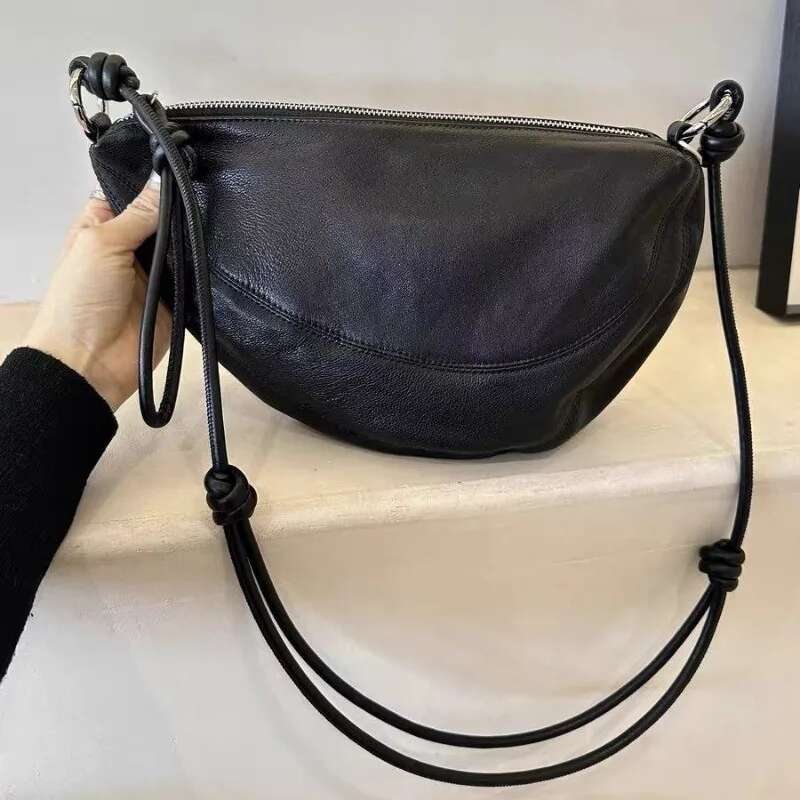 IELGY High End Casual Versatile One Shoulder Crossbody Soft Leather Crescent Underarm Bag