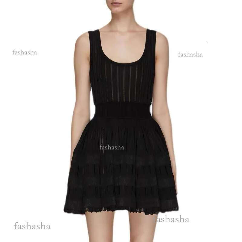 616 2024 Runway Summer Brand Same Style Sweater Sleeveless White Black Fashion Clothes High Quality Women