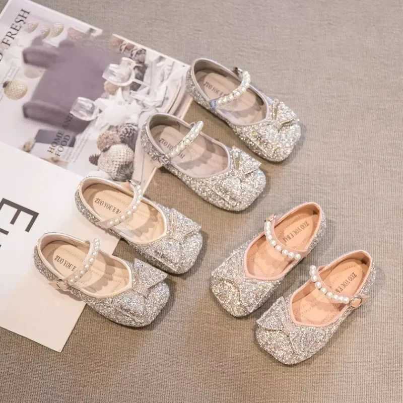 Summer Kid Flat Shoes 2025 Girls Princess Soft Sole Ballet Dance Shoes Water Diamond Small Leather Mary Jane ShoesT250306