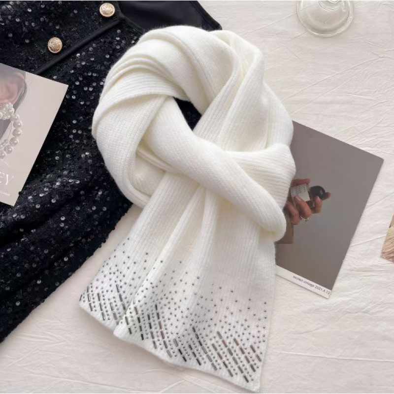 K062 Japanese and Korean fresh autumn and winter cold-proof long and enlarged scarf new thick warm solid color sequined shawl female